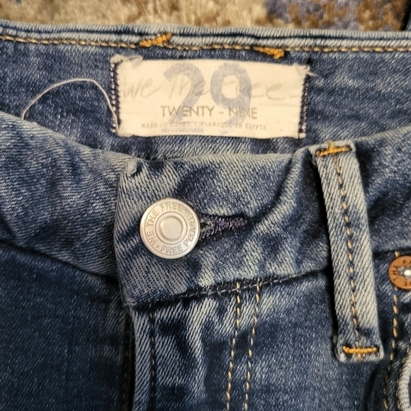 WE THE FREE 29 denim women's jeans skinny 7/8 rise 11" - Picture 2 of 12